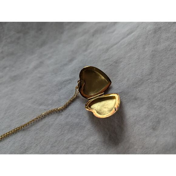 Taylor Swift Gold Heart Locket My Lover Valentine's Day Anniversary Rare HTF - Picture 6 of 7